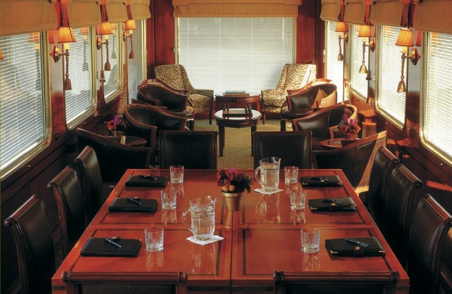 The Blue Train - dining car table setting