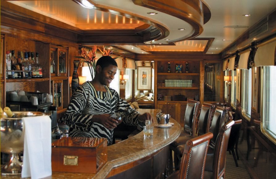 The Blue Train - club car bar