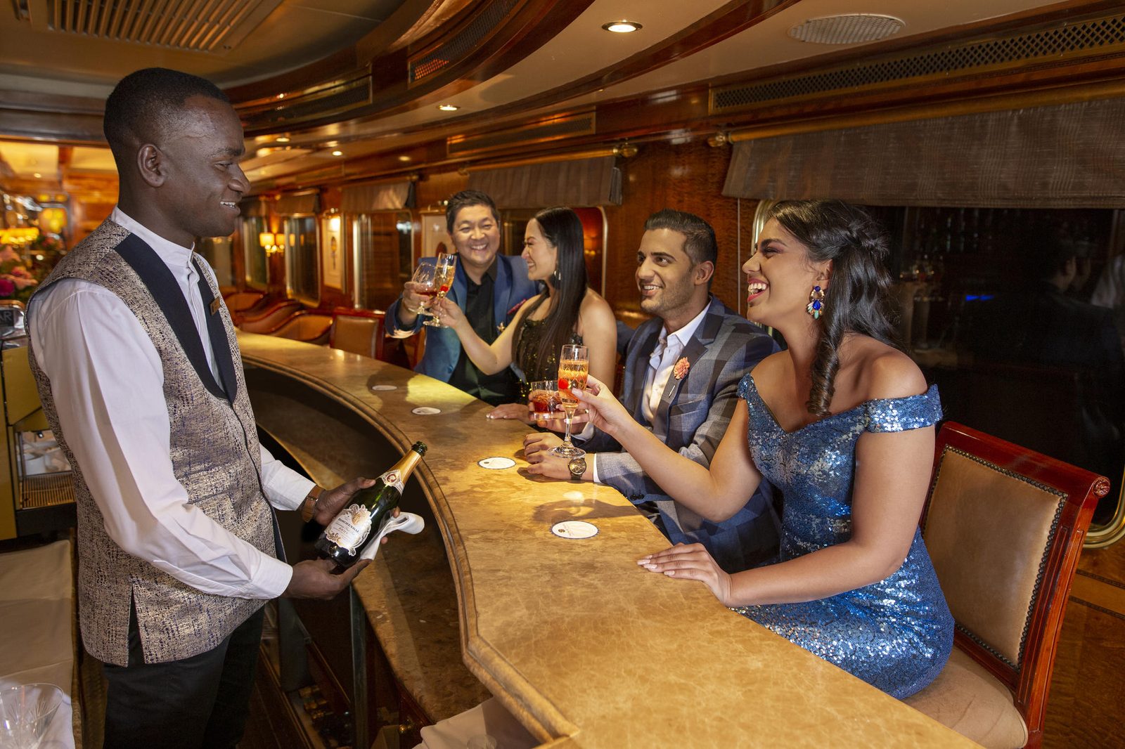 Service at the club-car bar