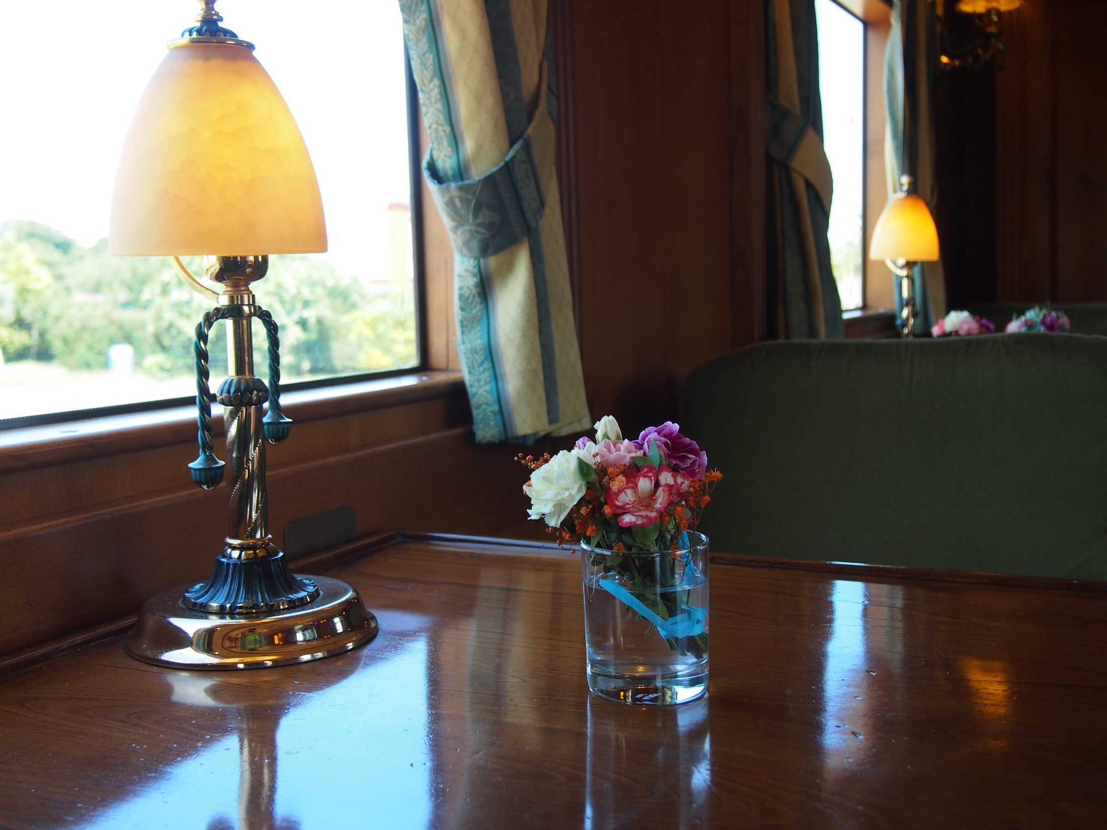 Costa Verde Express — Detail lounge