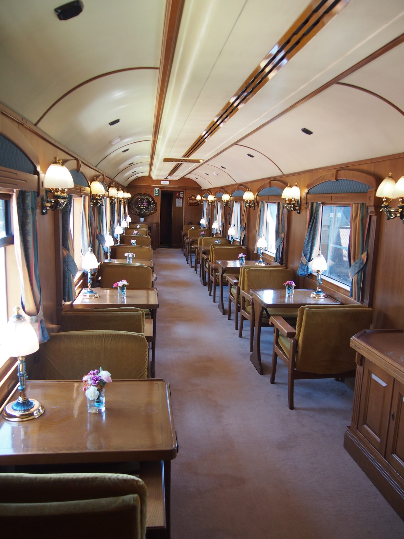 Costa Verde Express — Lounge