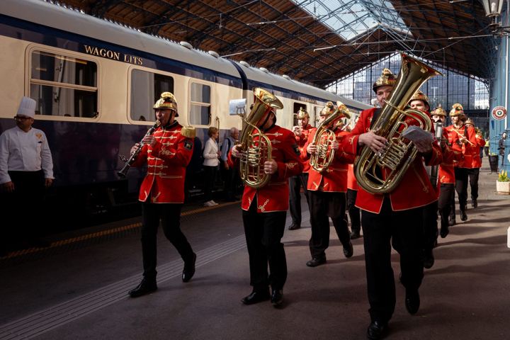 Golden Eagle Danube Express: la ceremonia de bienvenida en el andén