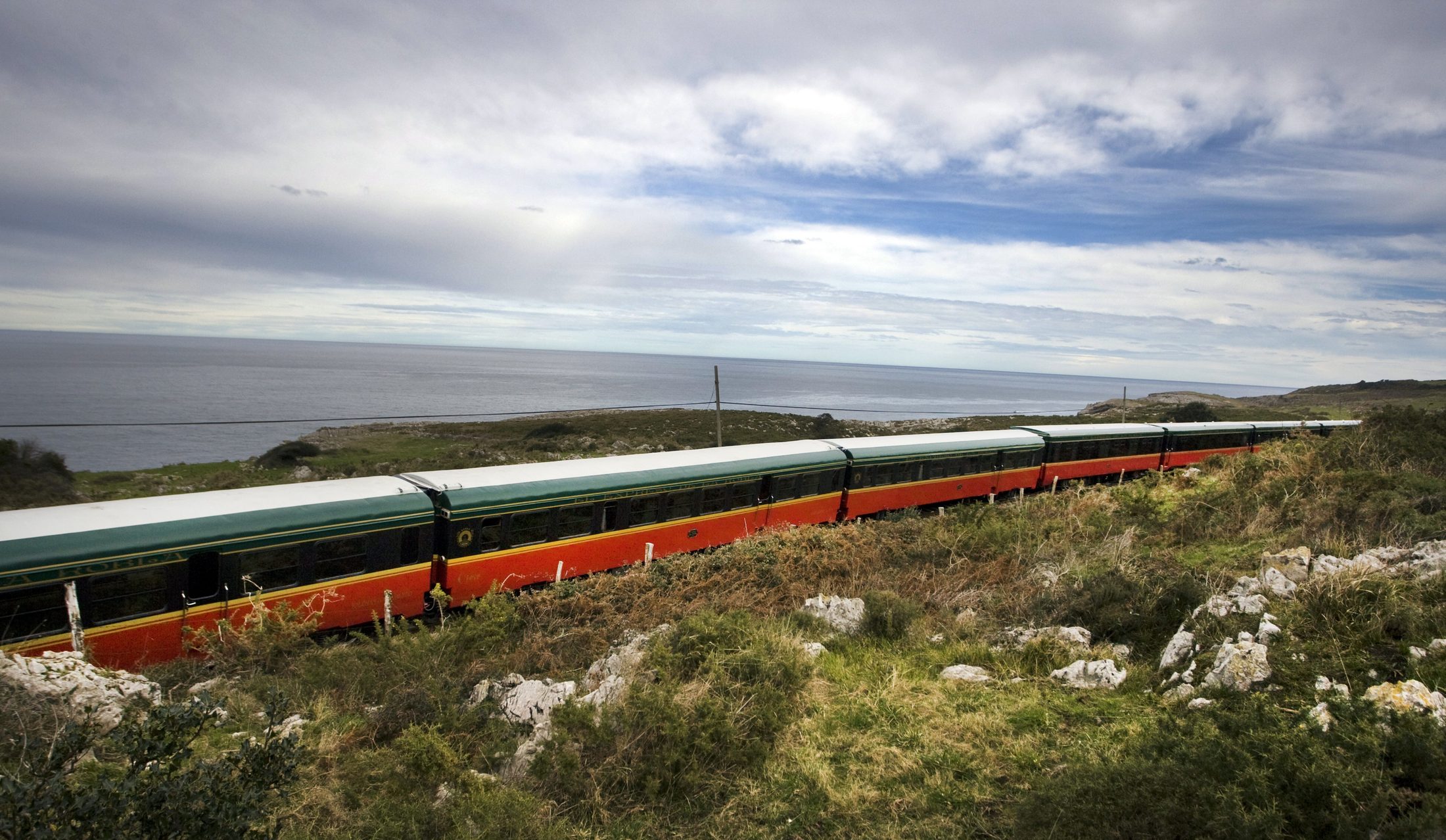 El Expreso de La Robla — Exterior