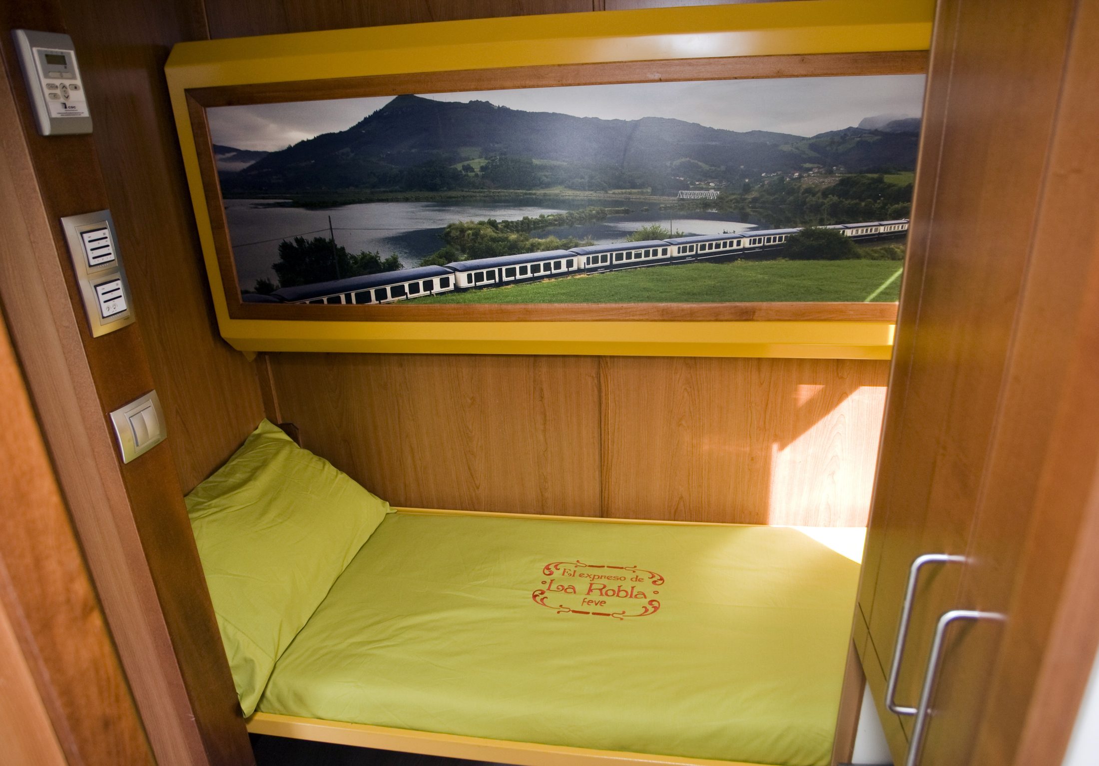 El Expreso de La Robla — Interior cabin