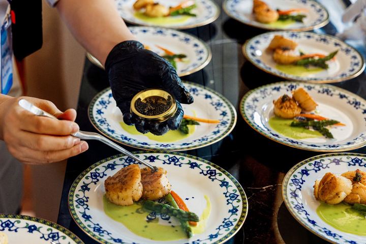 Golden Eagle Silk Road Express: dishes served on board