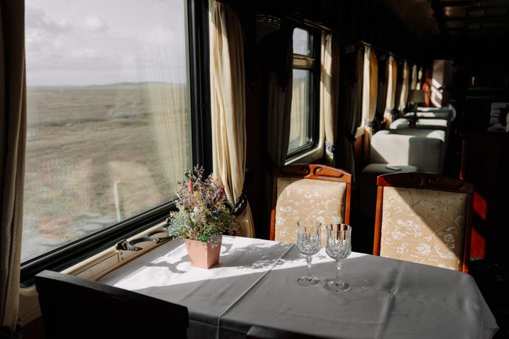 Golden Eagle: the bar lounge car