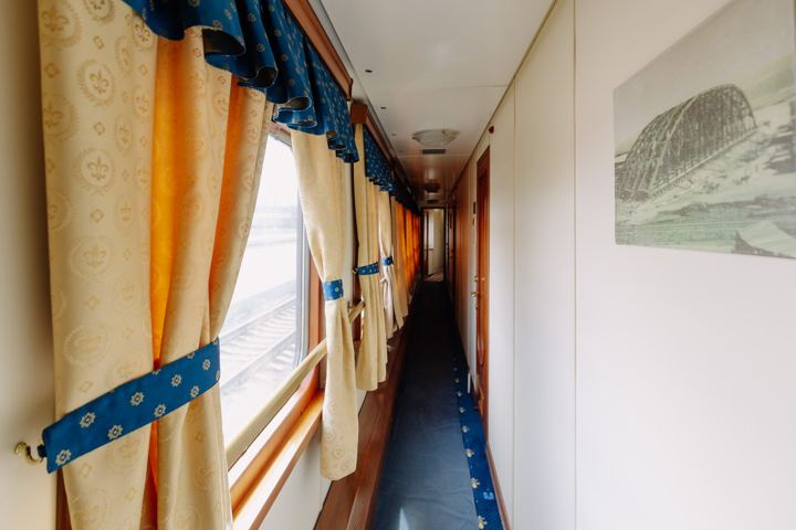 Golden Eagle: cabin accommodation