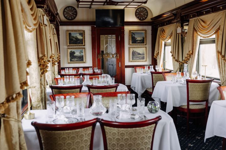 Golden Eagle: the restaurant car