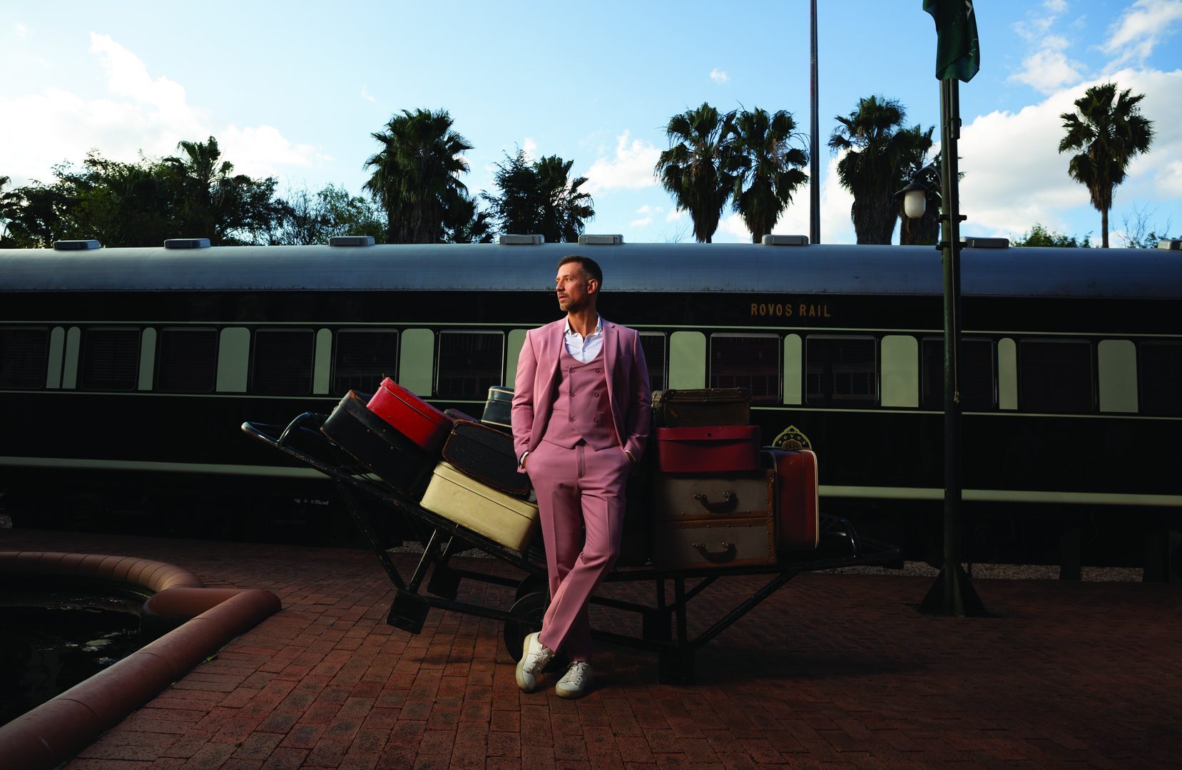 Pride of Africa — Rovos Rail: Platform Luggage Man