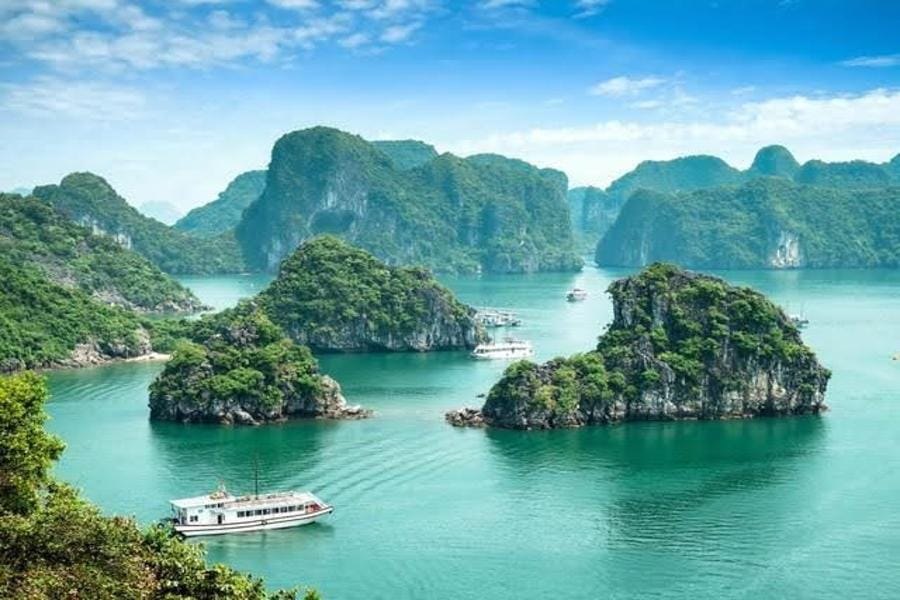 SJourney Vietnam Luxury Express